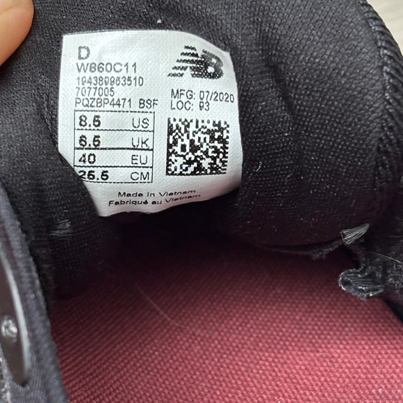 NEW BALANCE Fresh Foam 860v11 Solid BLACK Running Athletic Shoes Womens 8.5 - Picture 12 of 12